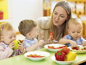 Bild zu Essverhalten - So essen Kinder mehr Obst und Gemüse