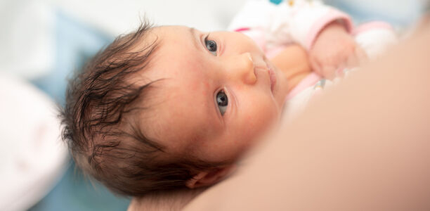 Bild zu Spinale Muskelatrophie - USA: Zahlt sich das Neugeborenen-Screening aus?