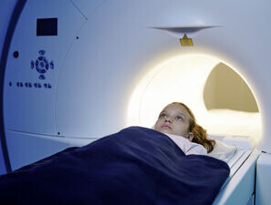 Bild zu CT bei jungen Menschen - Erhöhtes Risiko für Blutkrebs durch Strahlenbelastung