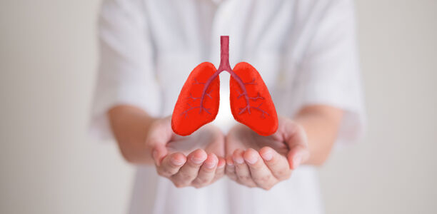 Bild zu Studie - Luftverschmutzung im Kleinkindesalter erhöht später Asthmarisiko